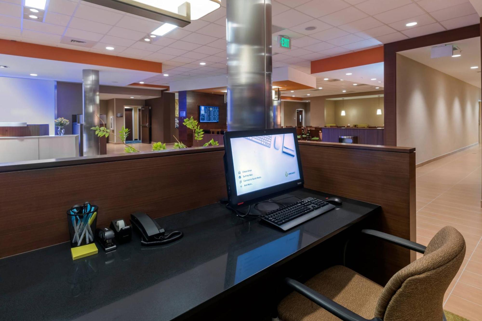 Fairfield Inn & Suites By Marriott Boston Marlborough/Apex Center Esterno foto